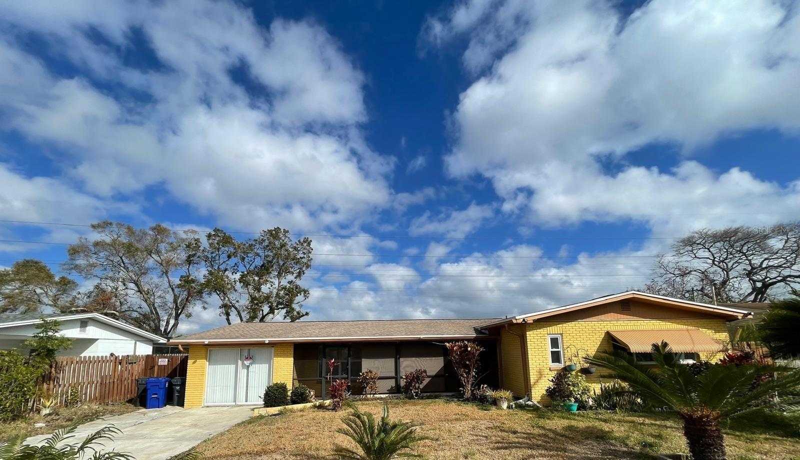 309 COUNTRY CLUB DRIVE Oldsmar Florida United States, for Rent, residential, Tony Quevedo , Kokopelli Real Estate