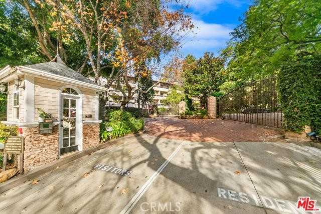 2700 Cahuenga Boulevard APT 2217 Los Angeles California United States, for Sale, residential,  , InCom Real Estate - New Office