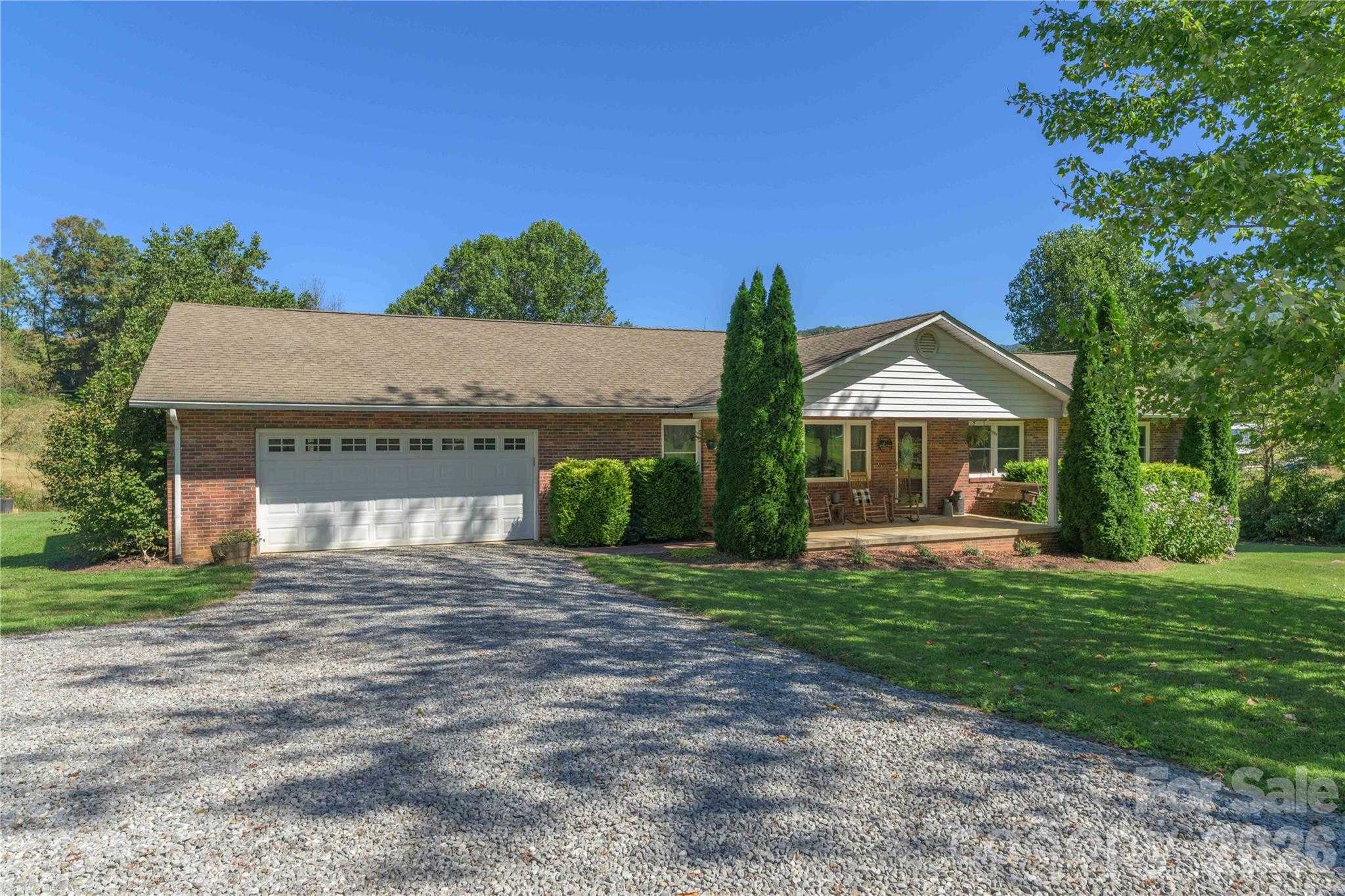 1341 Pigeon Street Waynesville North Carolina United States, for Sale, residential, Jaci Reynolds, RE/MAX Executive
