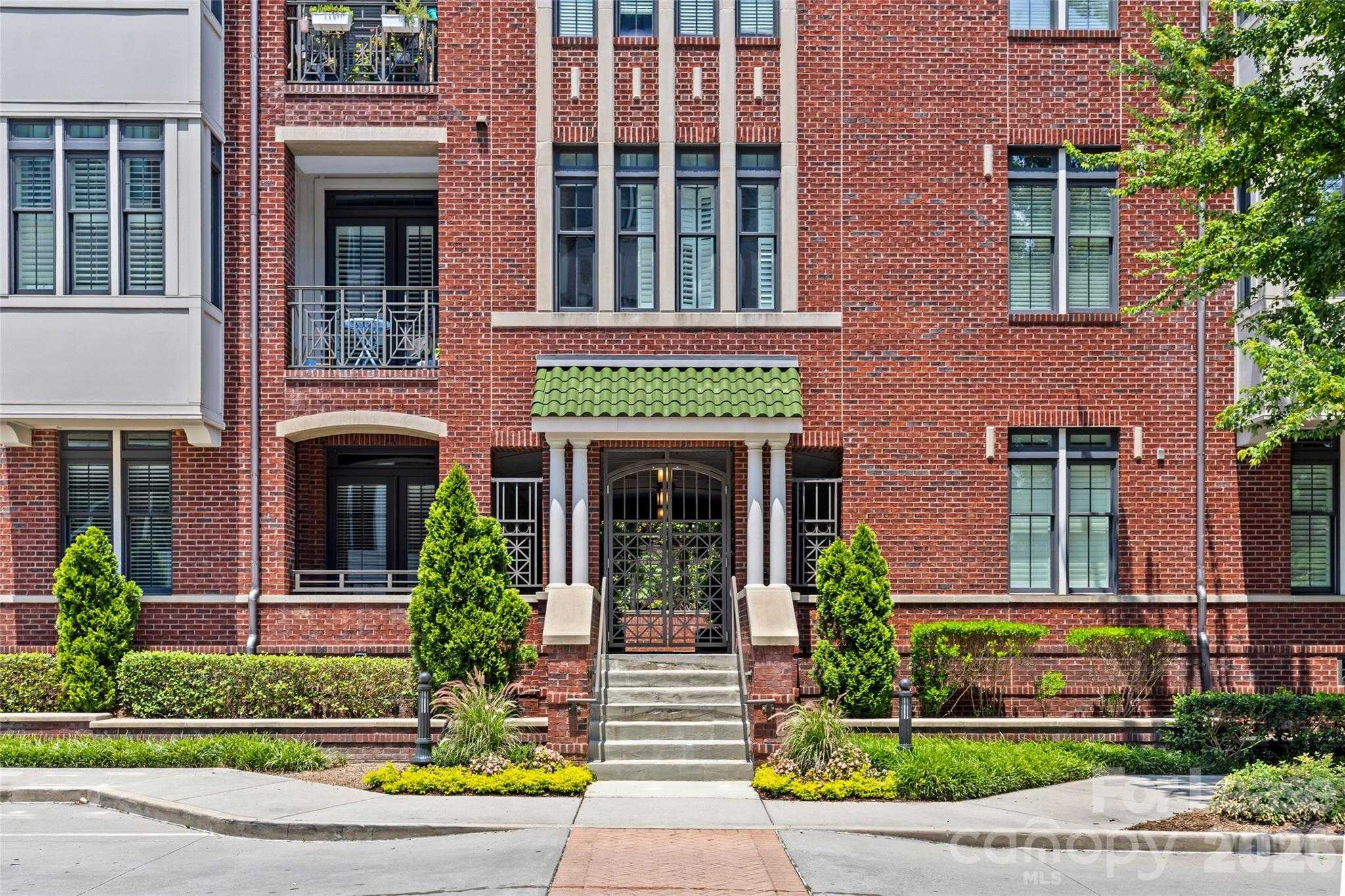 2810 Selwyn Avenue APT 209 Charlotte North Carolina United States, for Rent, residential, Kristen Haynes, New Home Buyers Brokers / Realty Pros