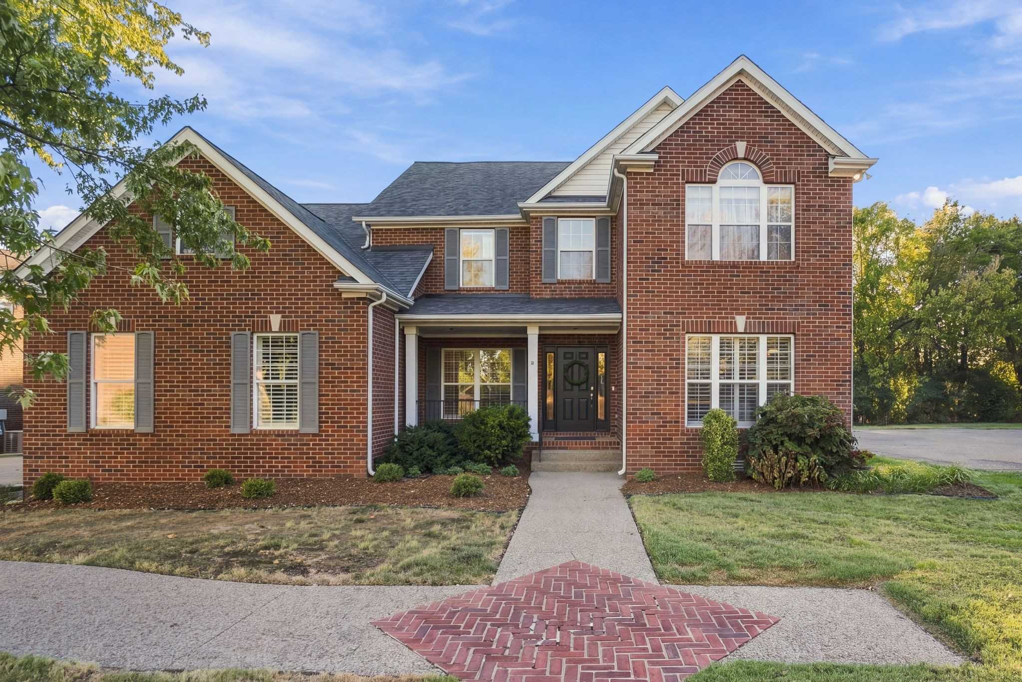 5528 Traceside Dr Nashville Tennessee United States, for Sale, residential, Adam Hanes, LPT Realty