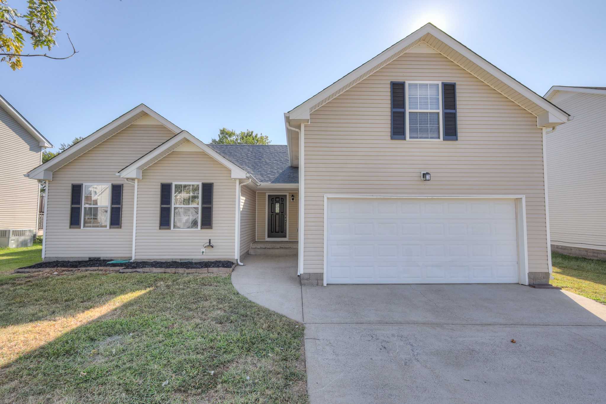 3697 S Naples Ct Clarksville Tennessee United States, for Sale, residential, Sandra Hester, Keystone Realty and Management