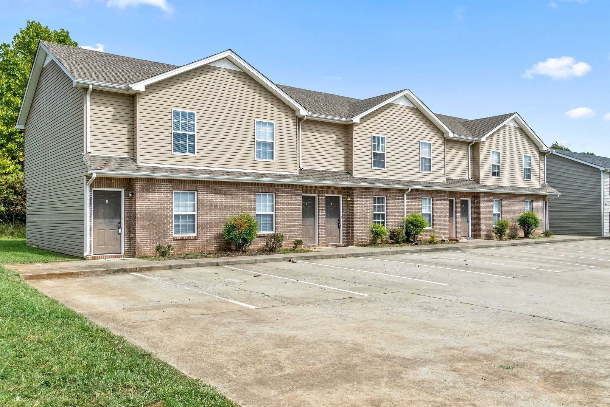 517 Patriot Park Ct  APT F Clarksville Tennessee United States, for Rent, residential, Rebekah  Sprabary, Sweet Home Realty & Property Management