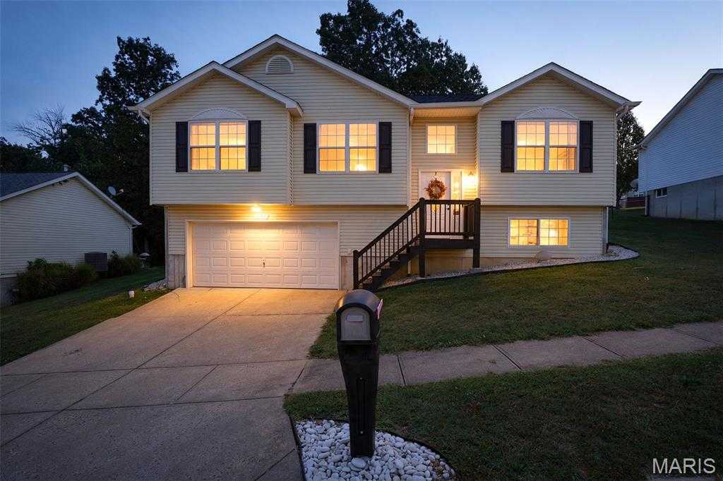 5142 Jeremiah Boulevard Hillsboro Missouri United States, for Sale, residential, Robyn Johnson, Premier Real Estate Pros