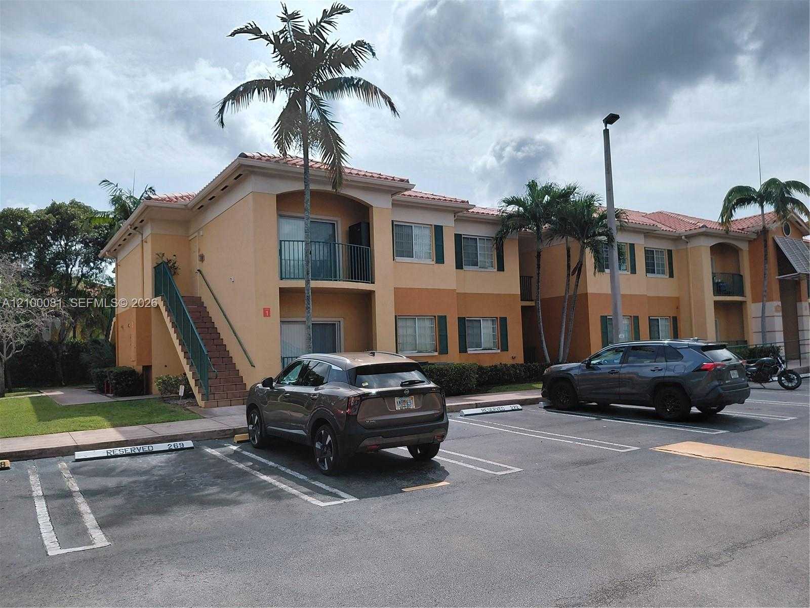 7210 NW 114th Ave  APT 106 Doral Florida United States, for Rent, residential, Roberto Villasmil, Interinvestments Realty, Inc.