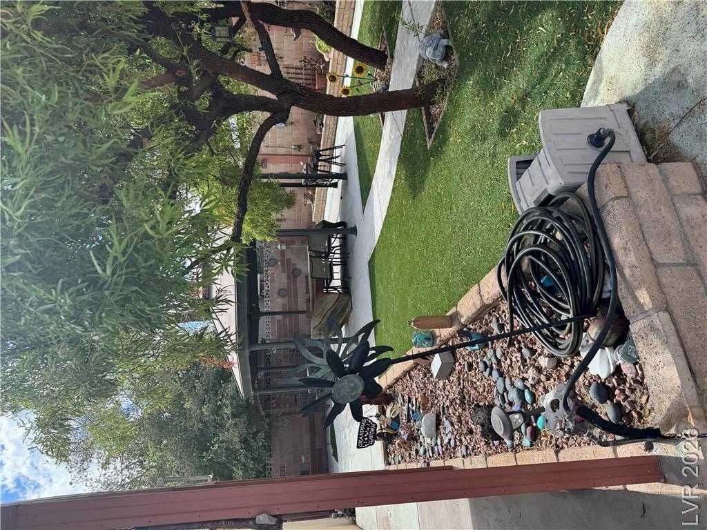 921 Macfarlane Street Las Vegas Nevada United States, for Sale, residential, Stephen Hoopes, Hoopes and Norton