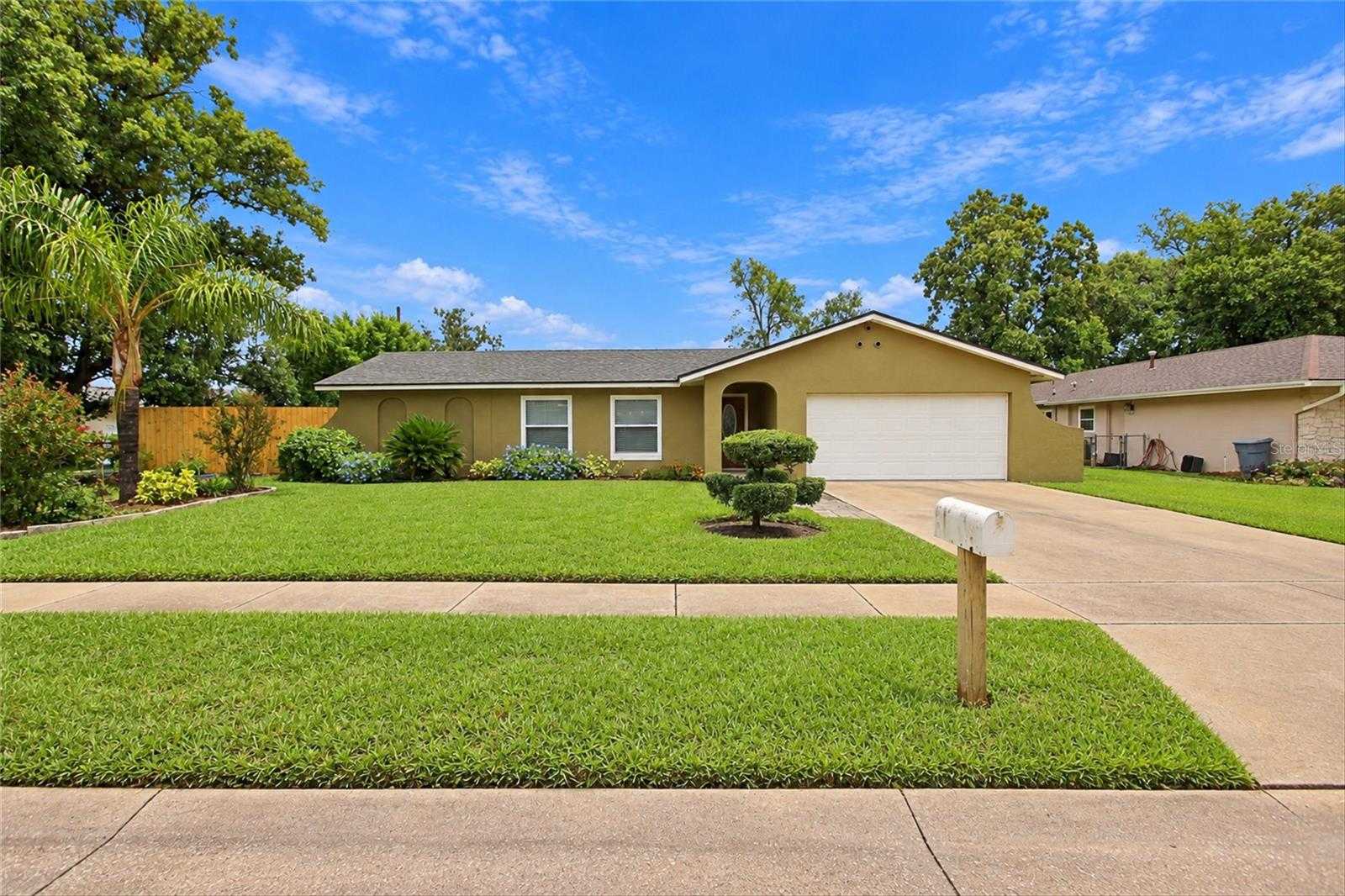 313 ROBIN HILL DRIVE Altamonte Springs Florida United States, for Sale, residential, Zaira Mejia, Spaces & Styles Group