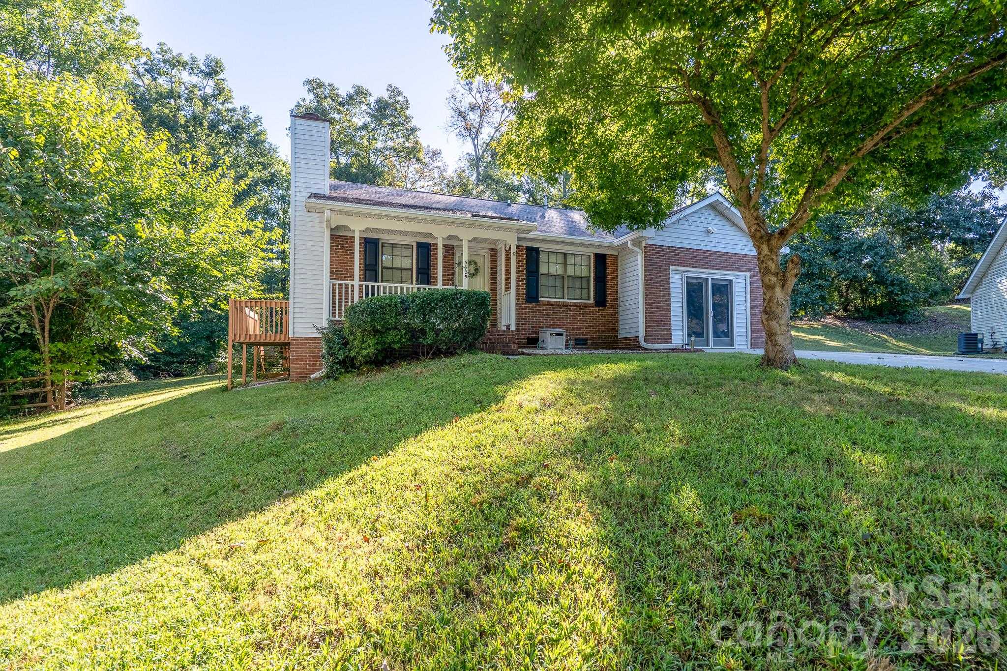 5805 Woodrock Court Charlotte North Carolina United States, for Sale, residential, William (Will) Owens , South Charlotte Properties