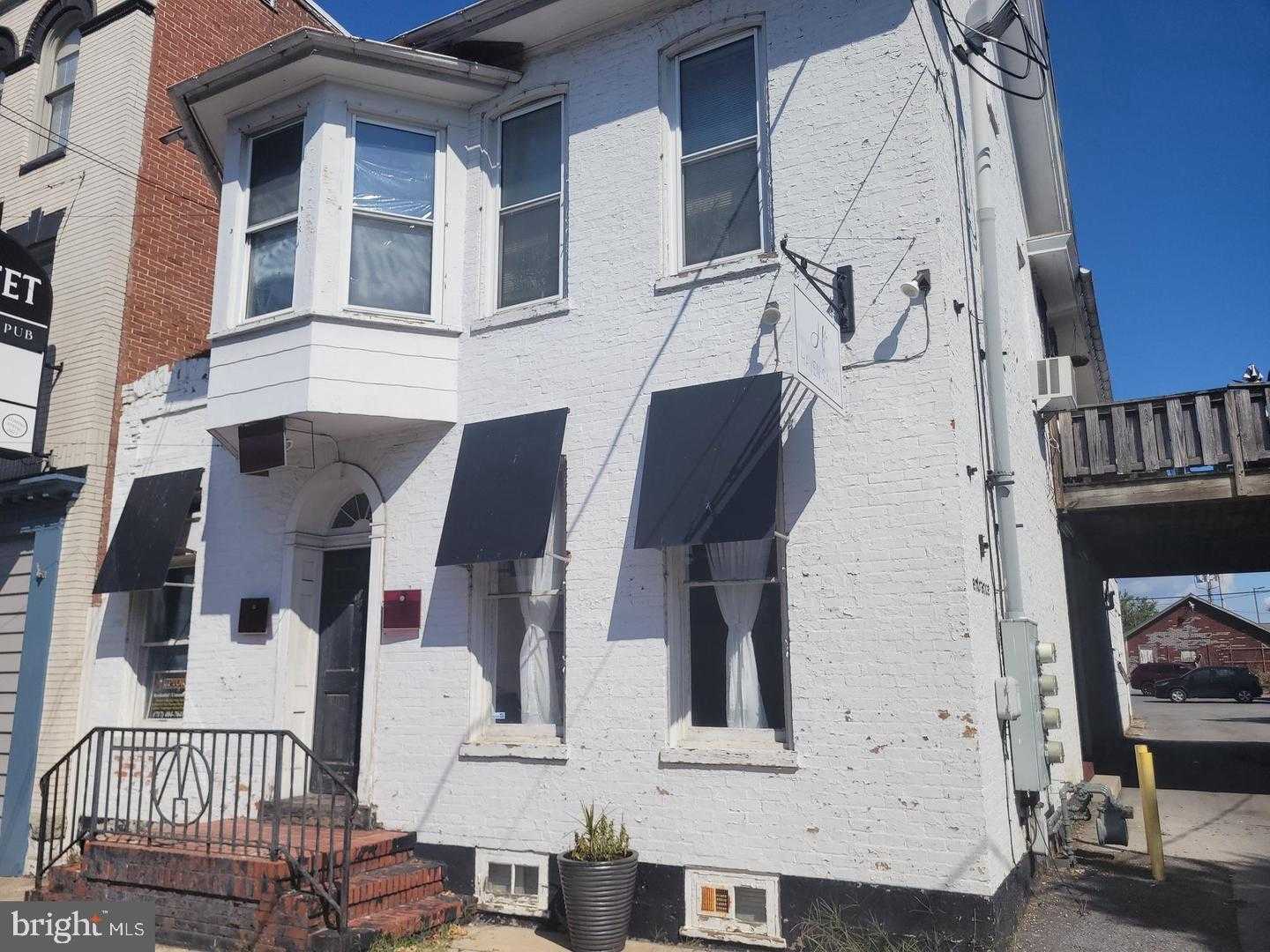 112 E BALTIMORE STREET APT SUITE B Greencastle Pennsylvania United States, for Sale, commercial, Bruno Tarquinii, Fairfax Realty Premier
