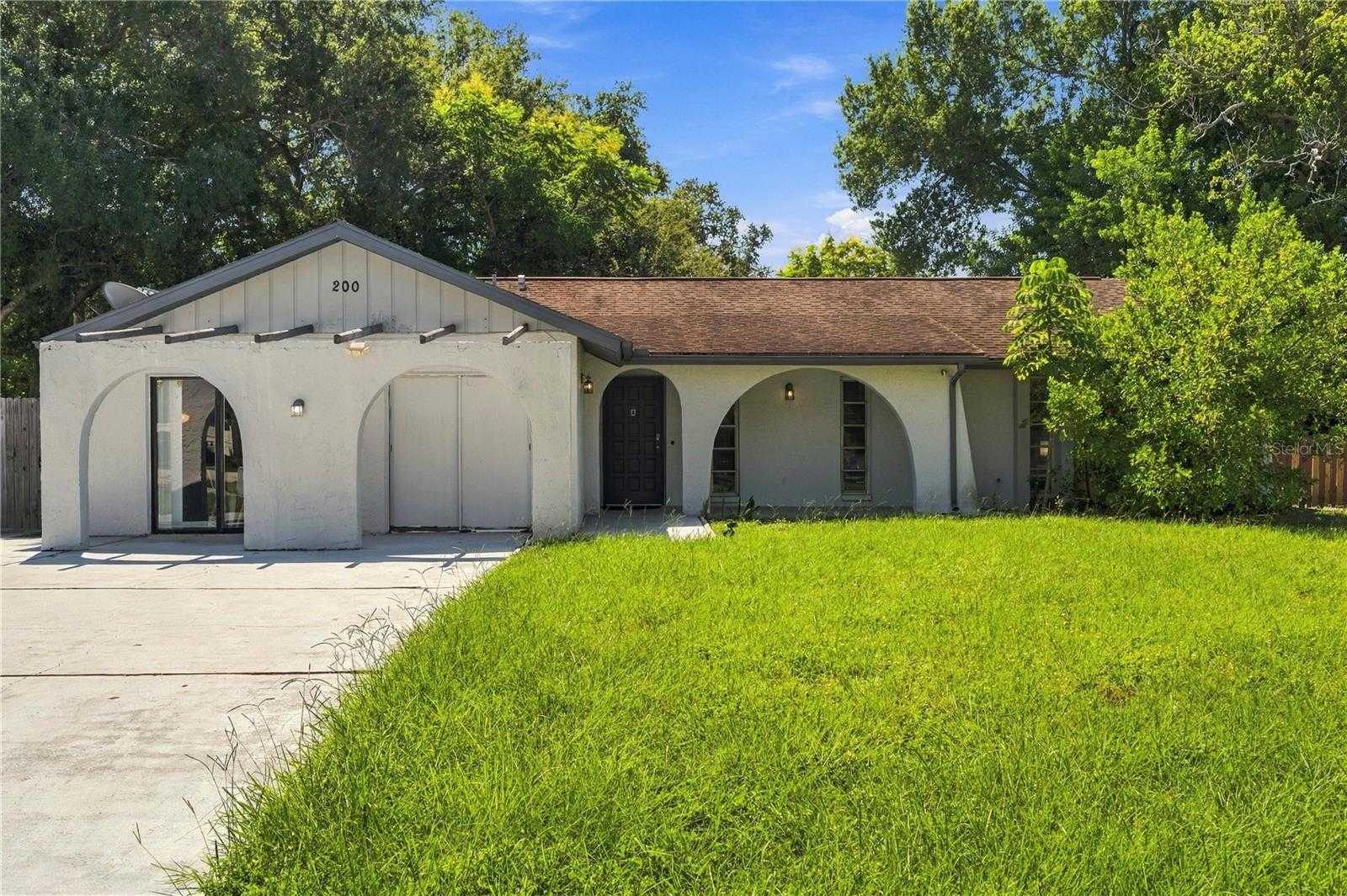 200 TWIN LAKE DRIVE Largo Florida United States, for Sale, residential, , Real Estate Brokerage & Consultation, Inc