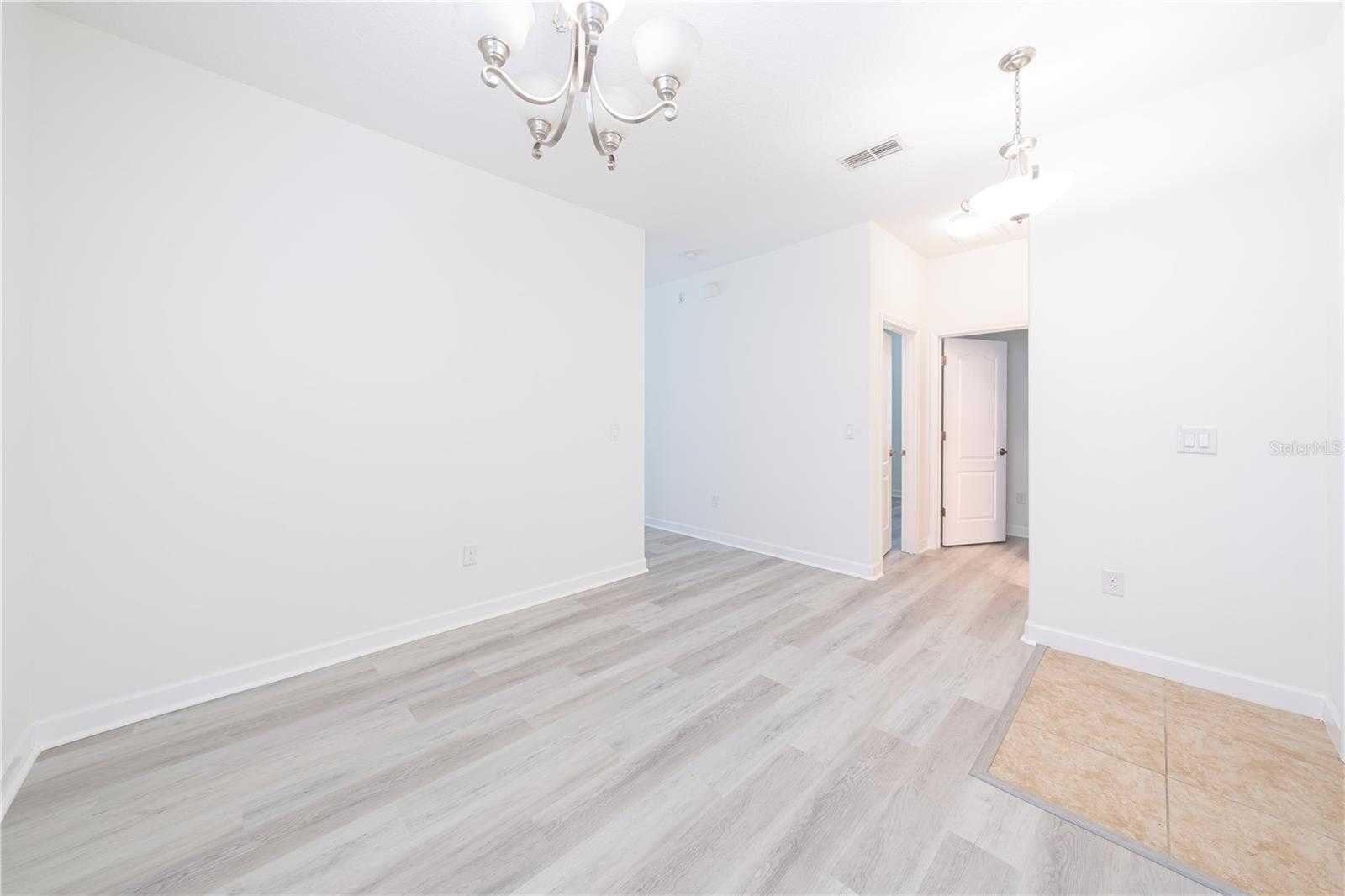 15663 SIGNATURE DRIVE Winter Garden Florida United States, for Sale, residential, Zaira Mejia, Spaces & Styles Group