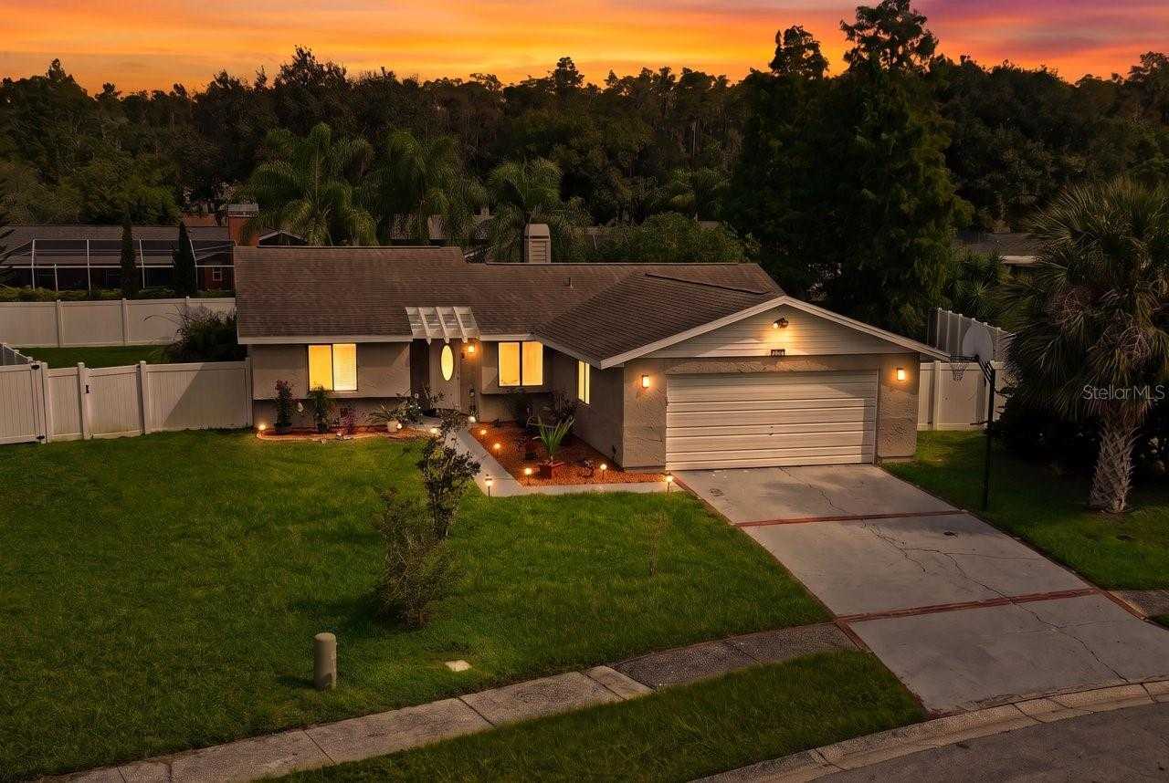 583 LONGWOOD COURT Oldsmar Florida United States, for Sale, residential, Tony Quevedo , Kokopelli Real Estate