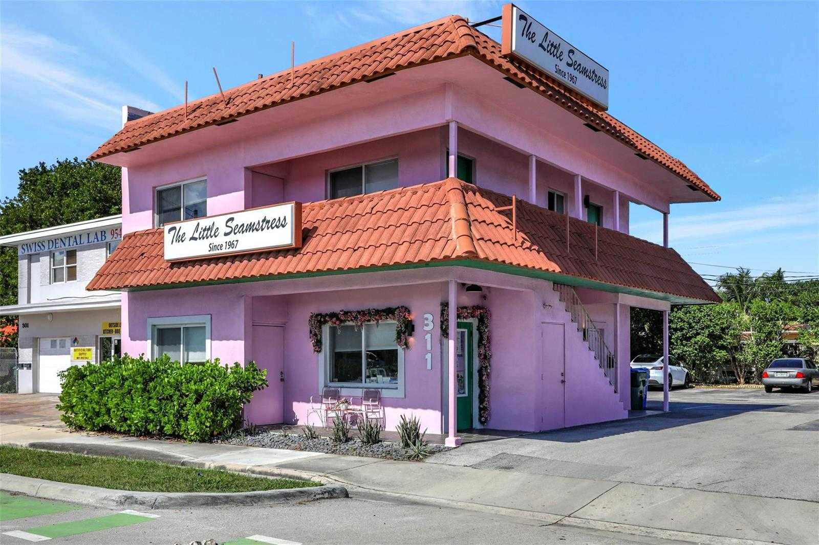311 NE 44TH Street Oakland Park Florida United States, for Sale, commercial,  , Phoenix Realtors LLC
