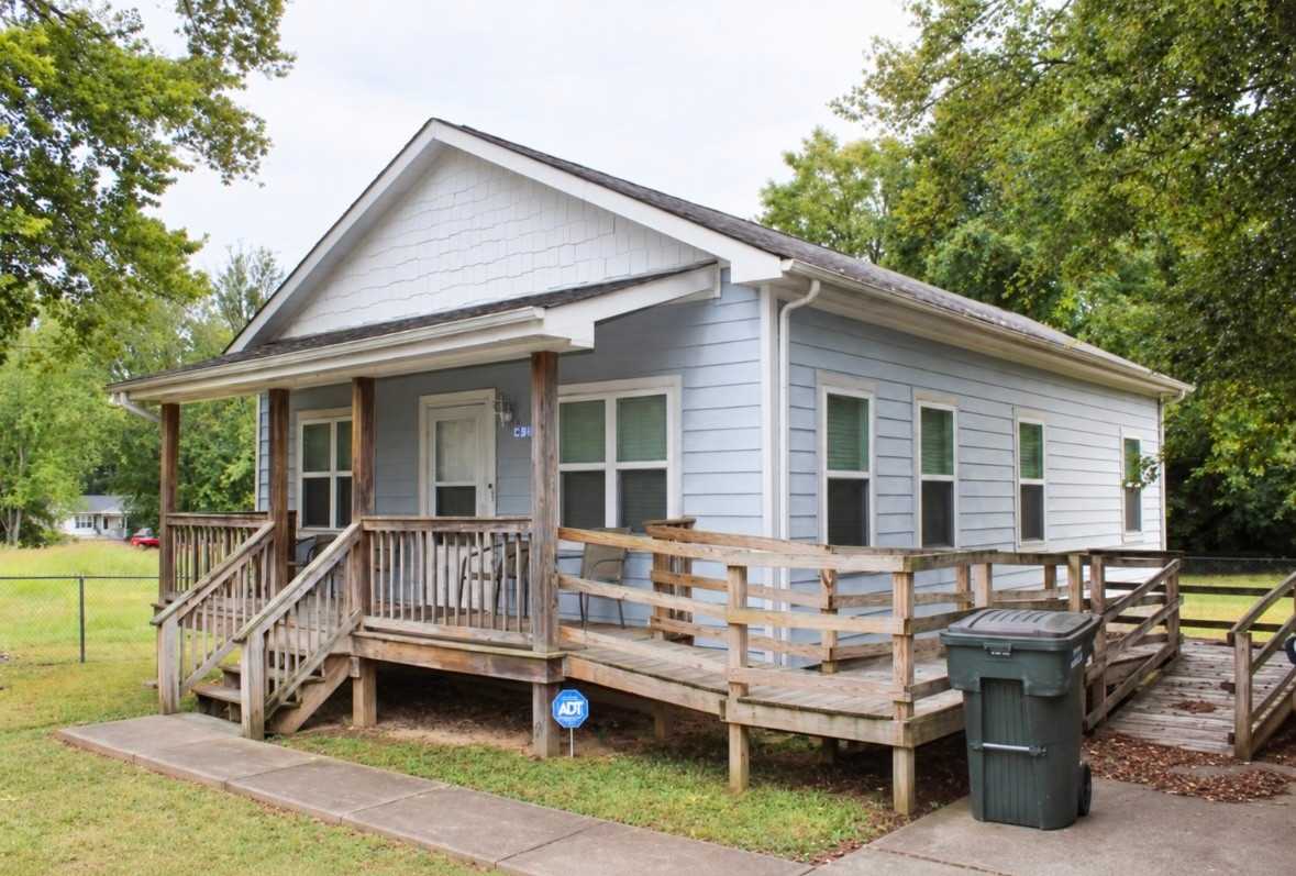 4035 Short Cheatham St Springfield Tennessee United States, for Sale, residential, Adam  Hanes, LPT Realty
