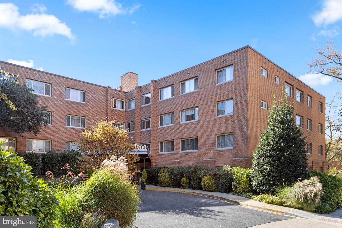3900 TUNLAW ROAD APT 507 Washington District Of Columbia United States, for Sale, residential, Edward Giles, Georgetown Realty Group