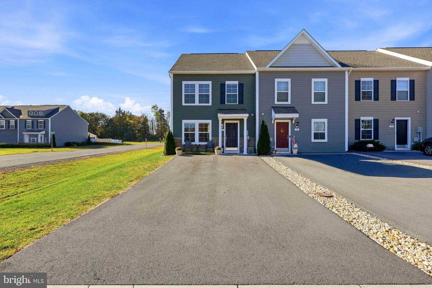 11 PITCH PINE COURT Bunker Hill West Virginia United States, for Sale, residential, Bruno Tarquinii, Fairfax Realty Premier