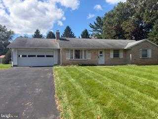 14 CIRCLE DRIVE Carlisle Pennsylvania United States, for Sale, residential, Bruno Tarquinii, Fairfax Realty Premier