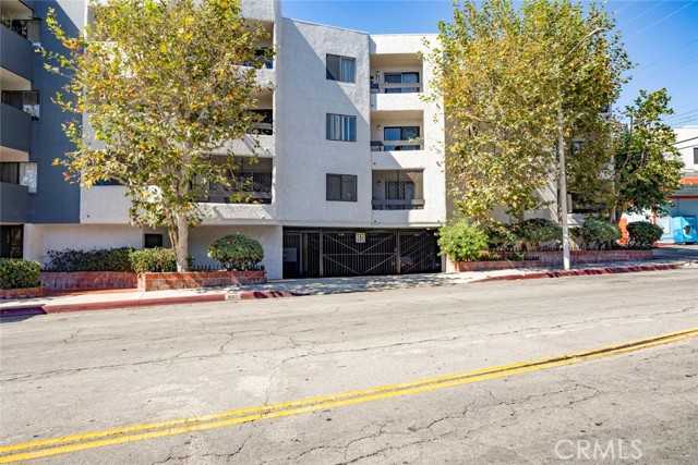 1037 N Vista Los Angeles California United States, for Sale, residential,  , InCom Real Estate - New Office