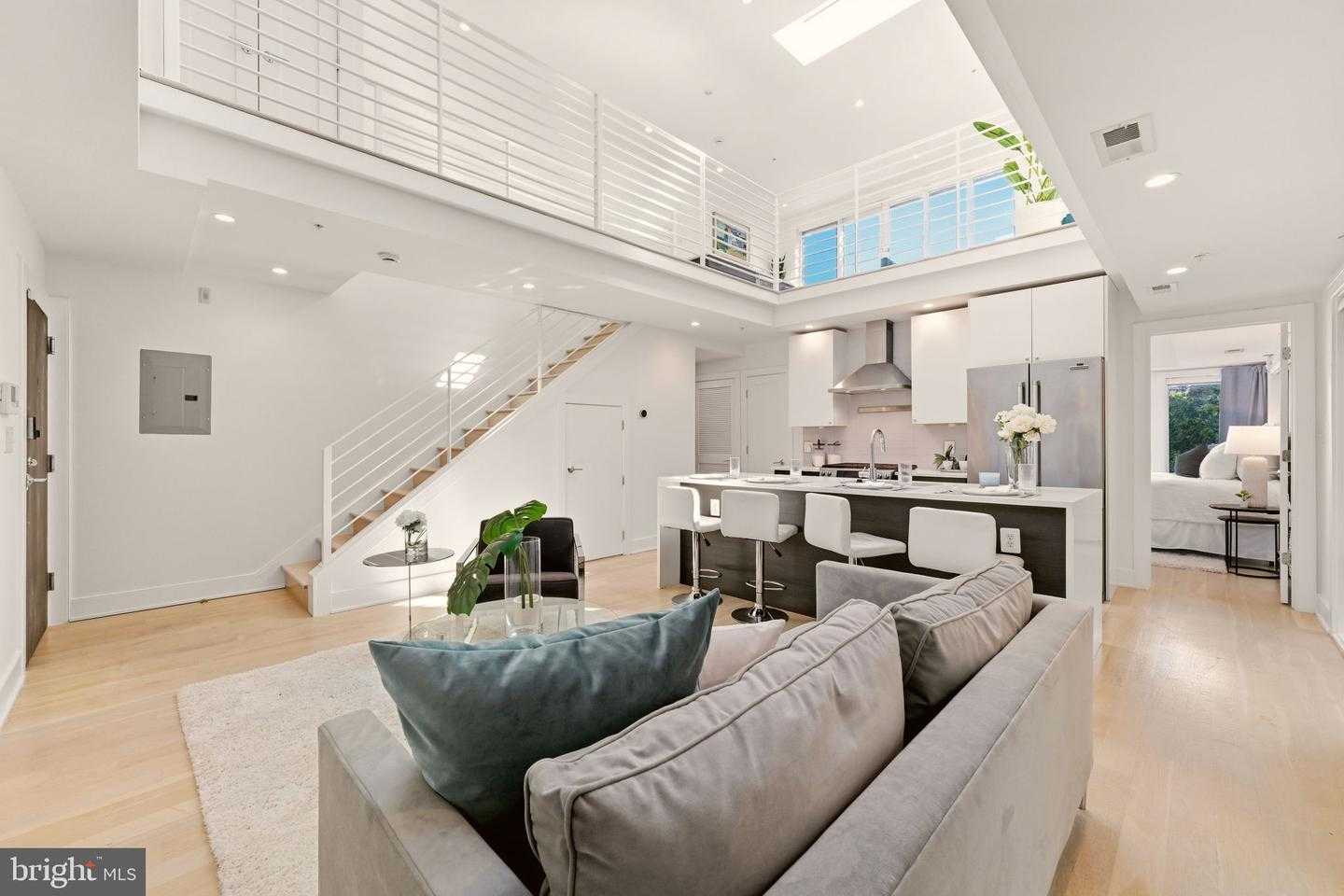 2014 KALORAMA ROAD APT 8 Washington District Of Columbia United States, for Sale, residential, Zandra Jamison, Samson Properties