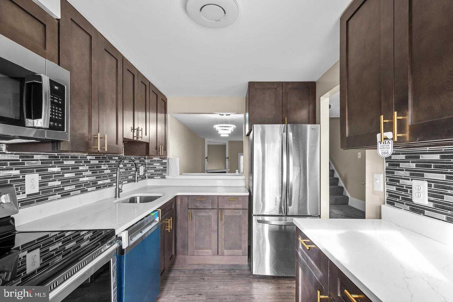 6185 LITTLE VALLEY WAY Alexandria Virginia United States, for Rent, residential,  , The Holly Group