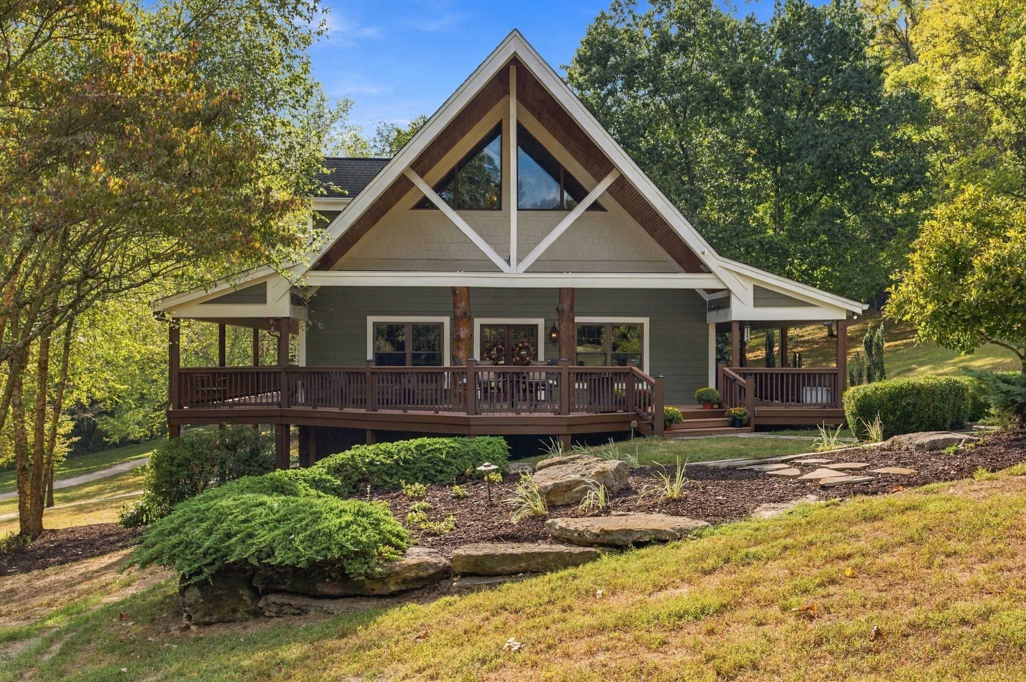 7834 Old Charlotte Pike Nashville Tennessee United States, for Sale, residential, Amy Kempf, Reliant Realty ERA Powered
