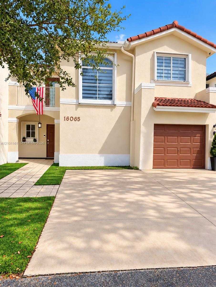 16065 SW 86th Ln Miami Florida United States, for Sale, residential, Nicholas Clark, Incom New Example Office