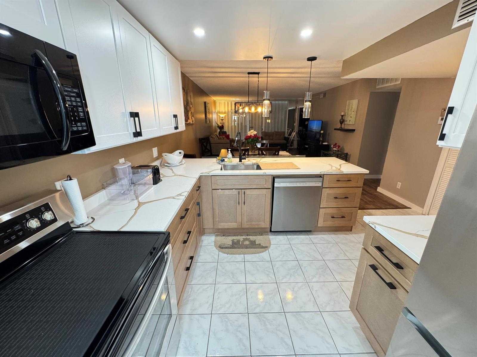 3091 N COURSE Drive APT 709 Pompano Beach Florida United States, for Rent, residential,  , D'Lux Real Estate Services, LLC