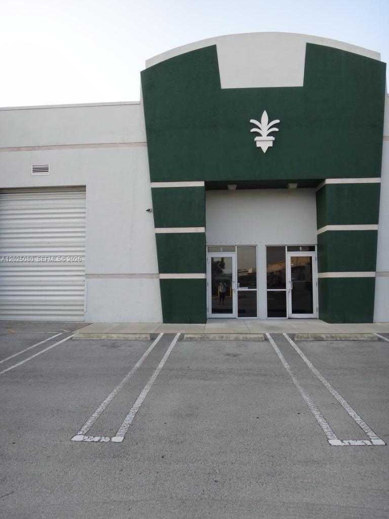 1365 NW 98th Ct  APT 5 Doral Florida United States, for Sale, commercial, Roberto Villasmil, Interinvestments Realty, Inc.