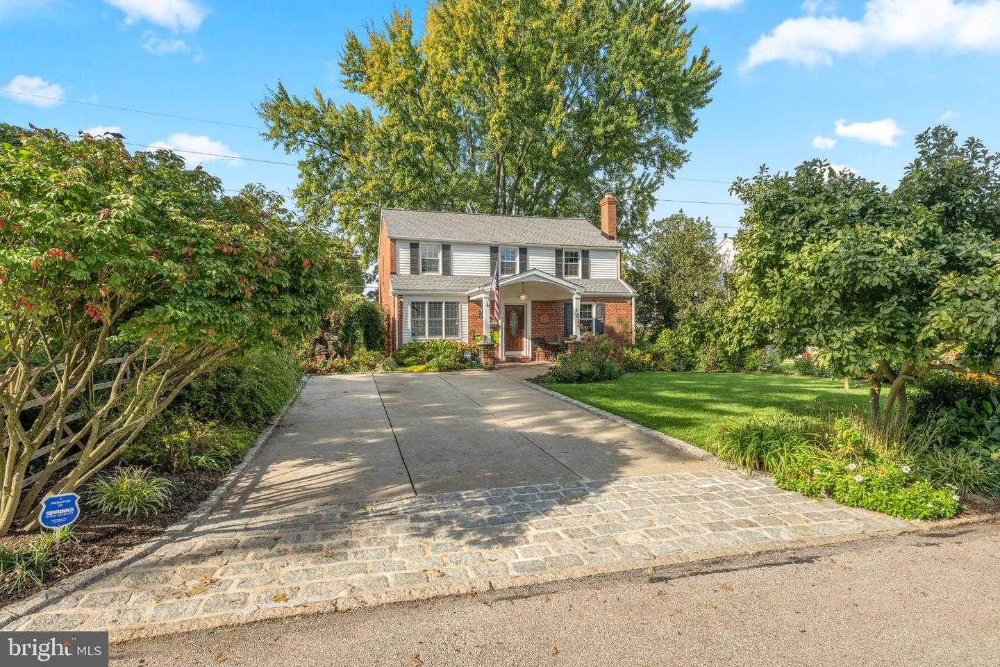 108 BUCKINGHAM DRIVE Bryn Mawr Pennsylvania United States, for Sale, residential, Richard Goldberg, REAL of PA