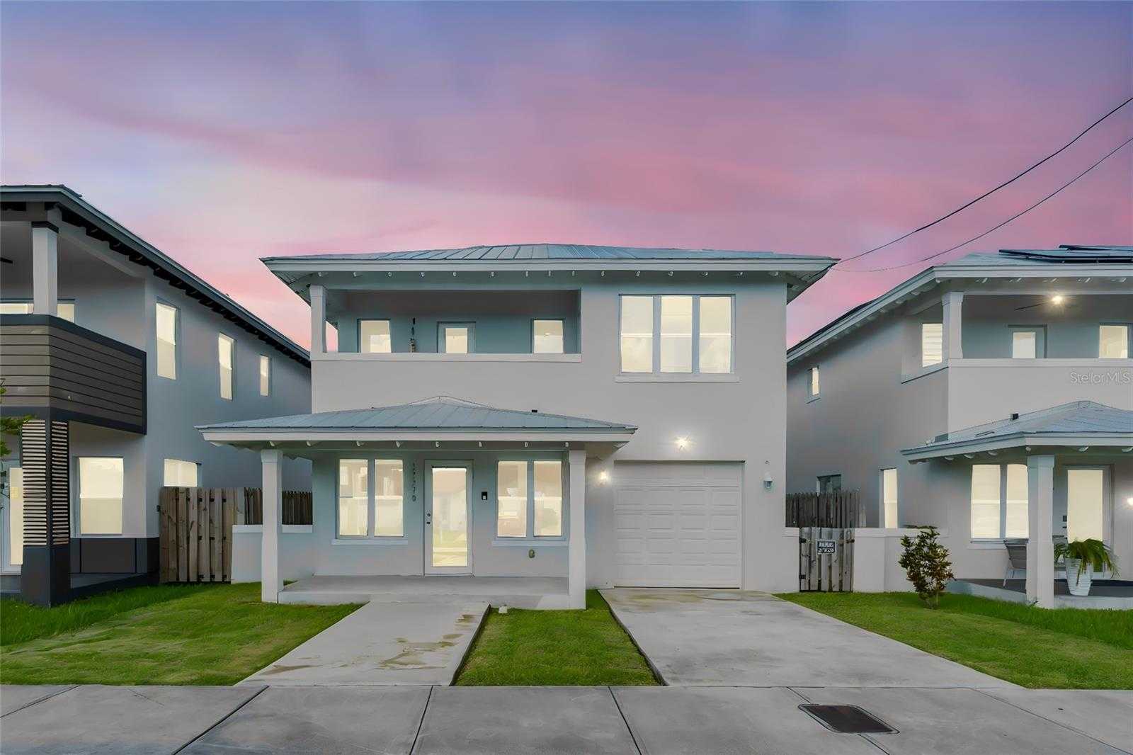 17970 SW 105TH AVENUE Miami Florida United States, for Sale, residential, Sophia Roy, Incom New Demo Office
