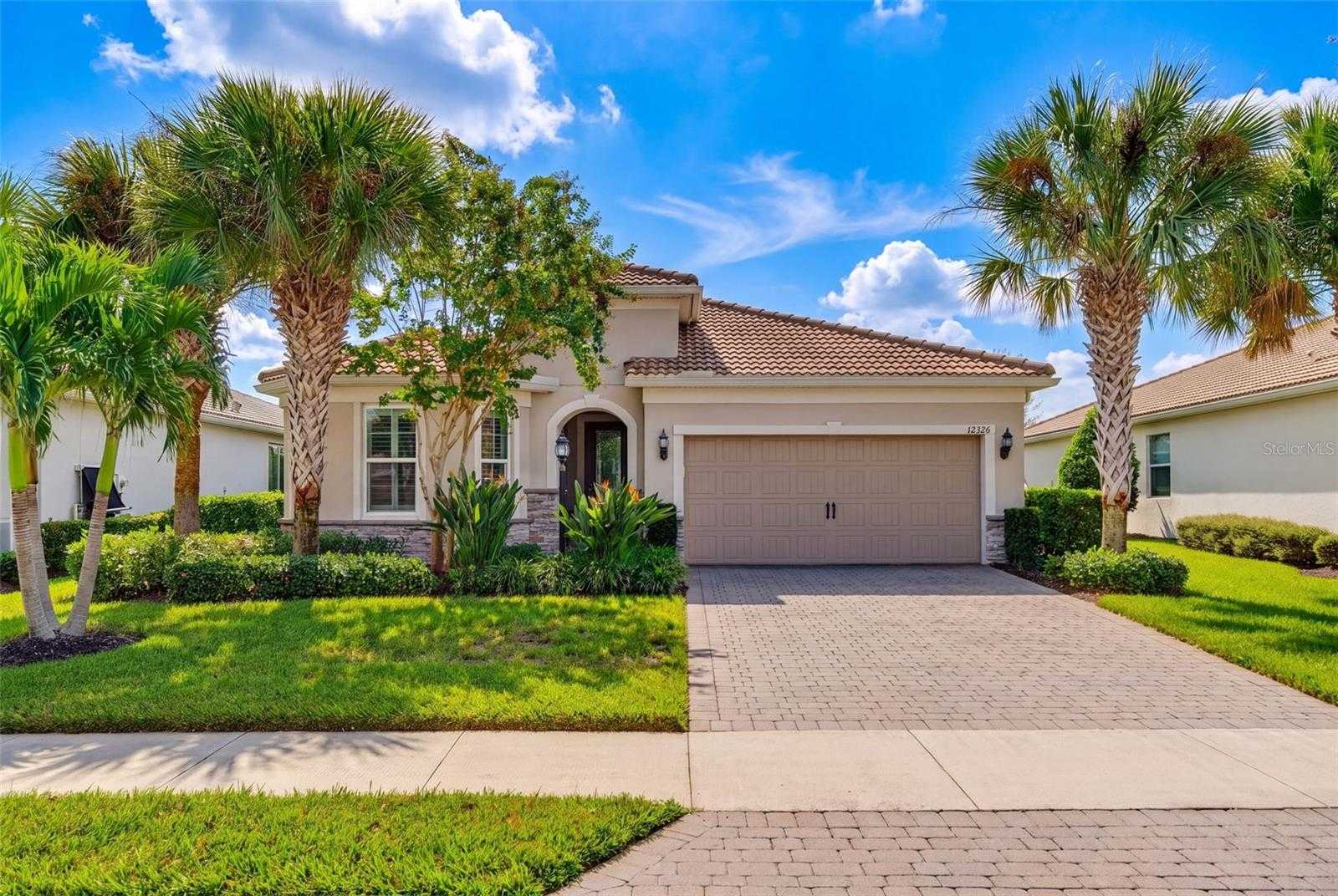 12326 BLUE HILL TRAIL Bradenton Florida United States, for Sale, residential,  , The Mount Dora Group 