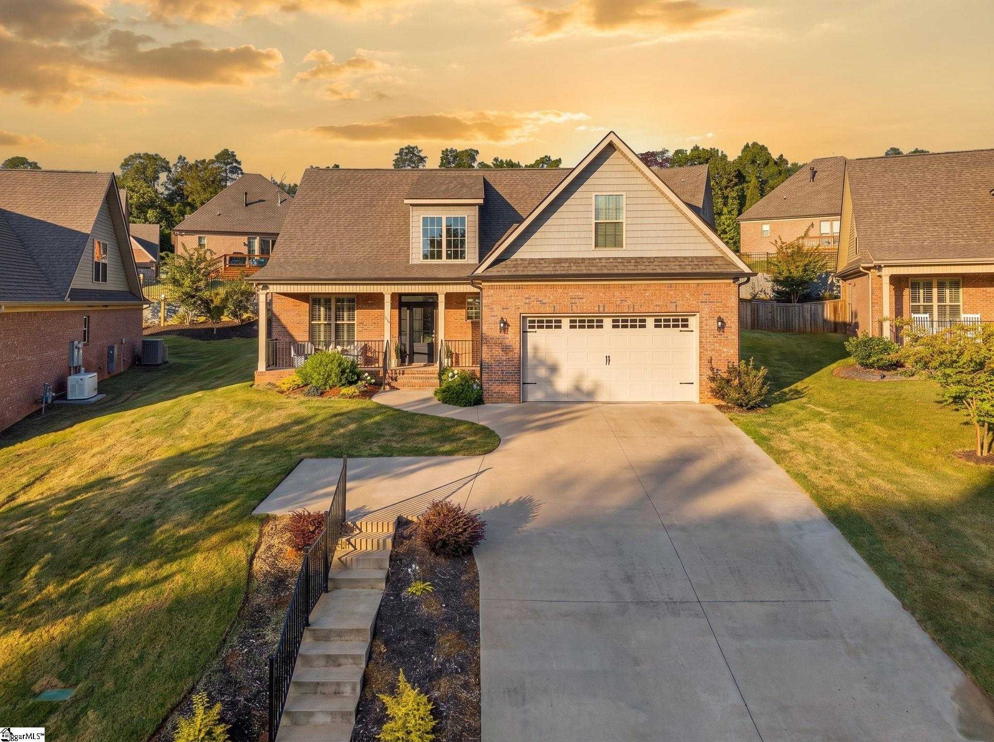 212 Roberts Meadow Spartanburg South Carolina United States, for Sale, residential,  , Valentine Realty Group