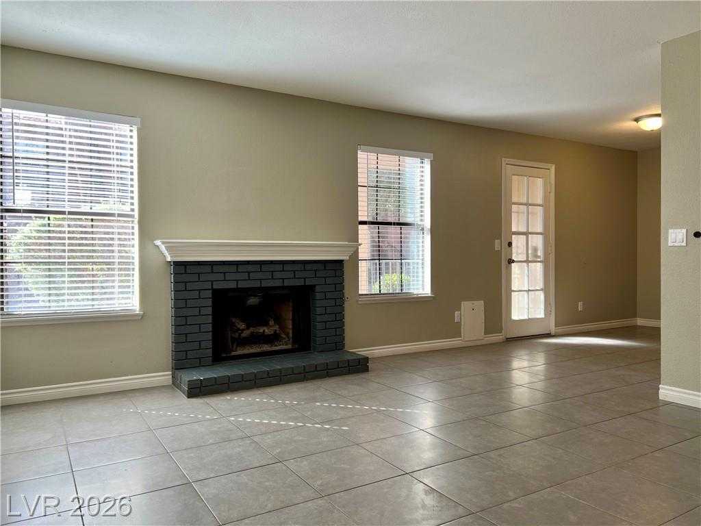 5576 Rochelle Avenue APT 15B Las Vegas Nevada United States, for Rent, residential,  , Realty 220