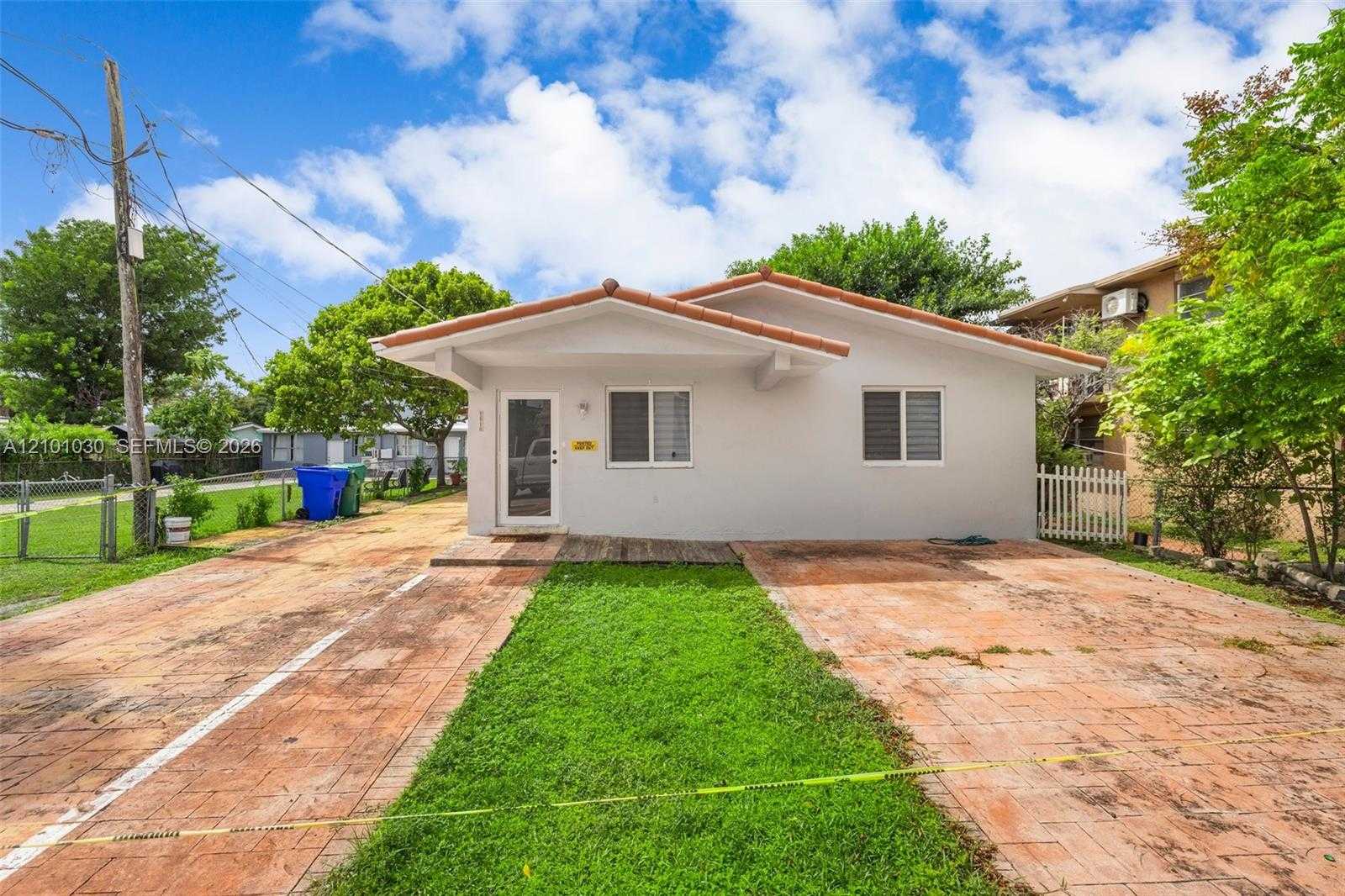1816 NW 22nd Ct Miami Florida United States, for Sale, residential,  , INCOM OFFICE SAMPLE
