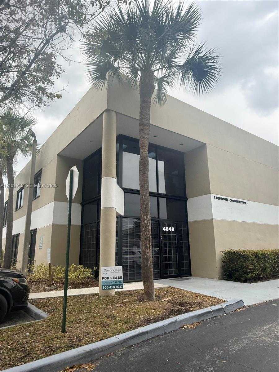 4848 SW 74th Ct  APT 9 Miami Florida United States, for Lease, commercial, Sandra Benkahla, The 305 Agency