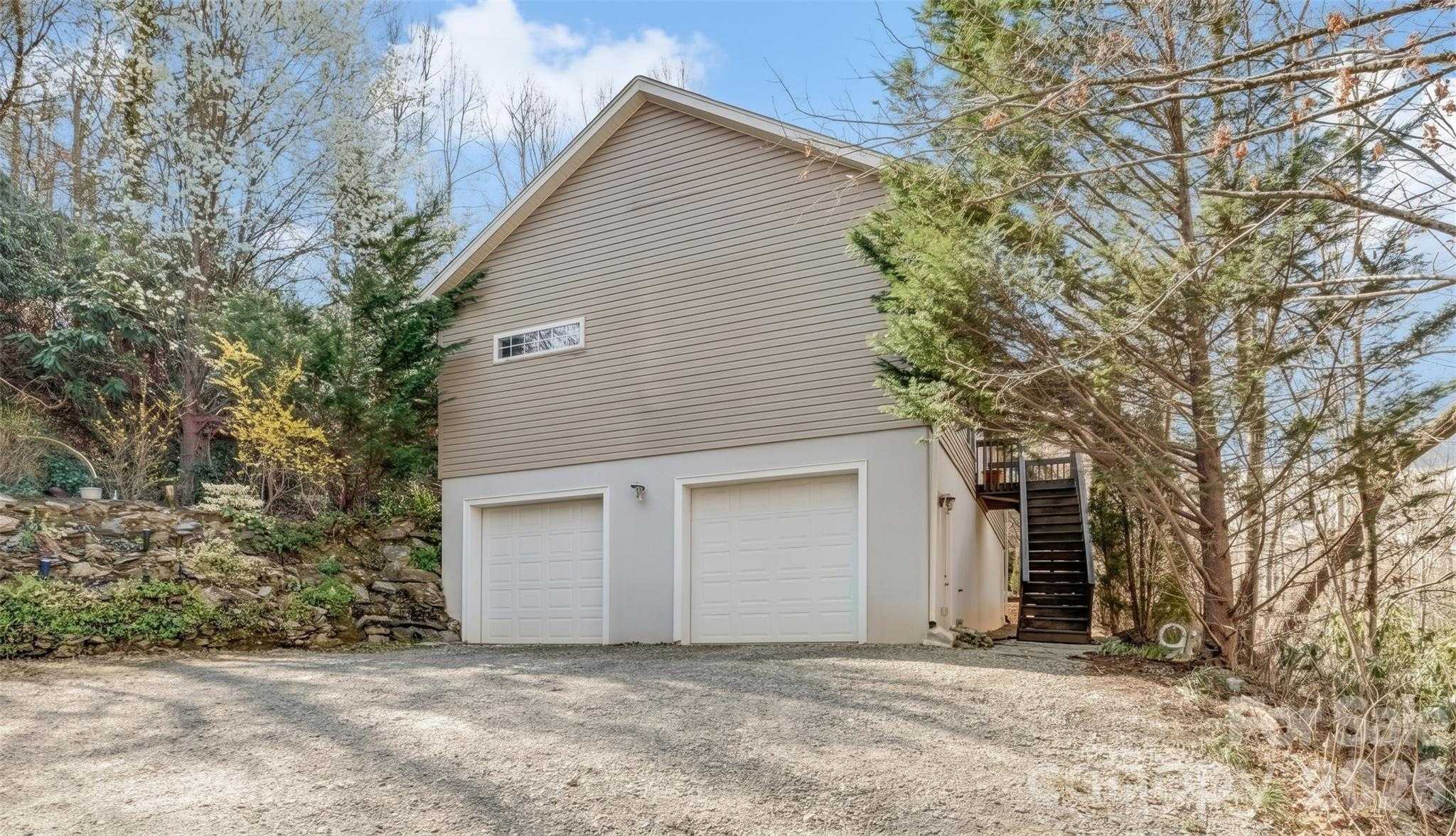 319 Glenn Bridge Road Arden North Carolina United States, for Sale, residential, Toby Davis, RE/MAX RESULTS REALTY