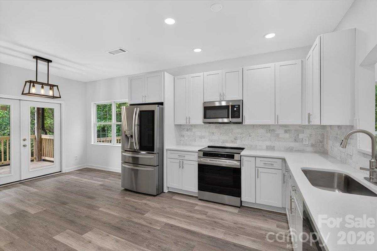 2536 Thornfield Road Charlotte North Carolina United States, for Sale, residential, William (Will) Owens , South Charlotte Properties
