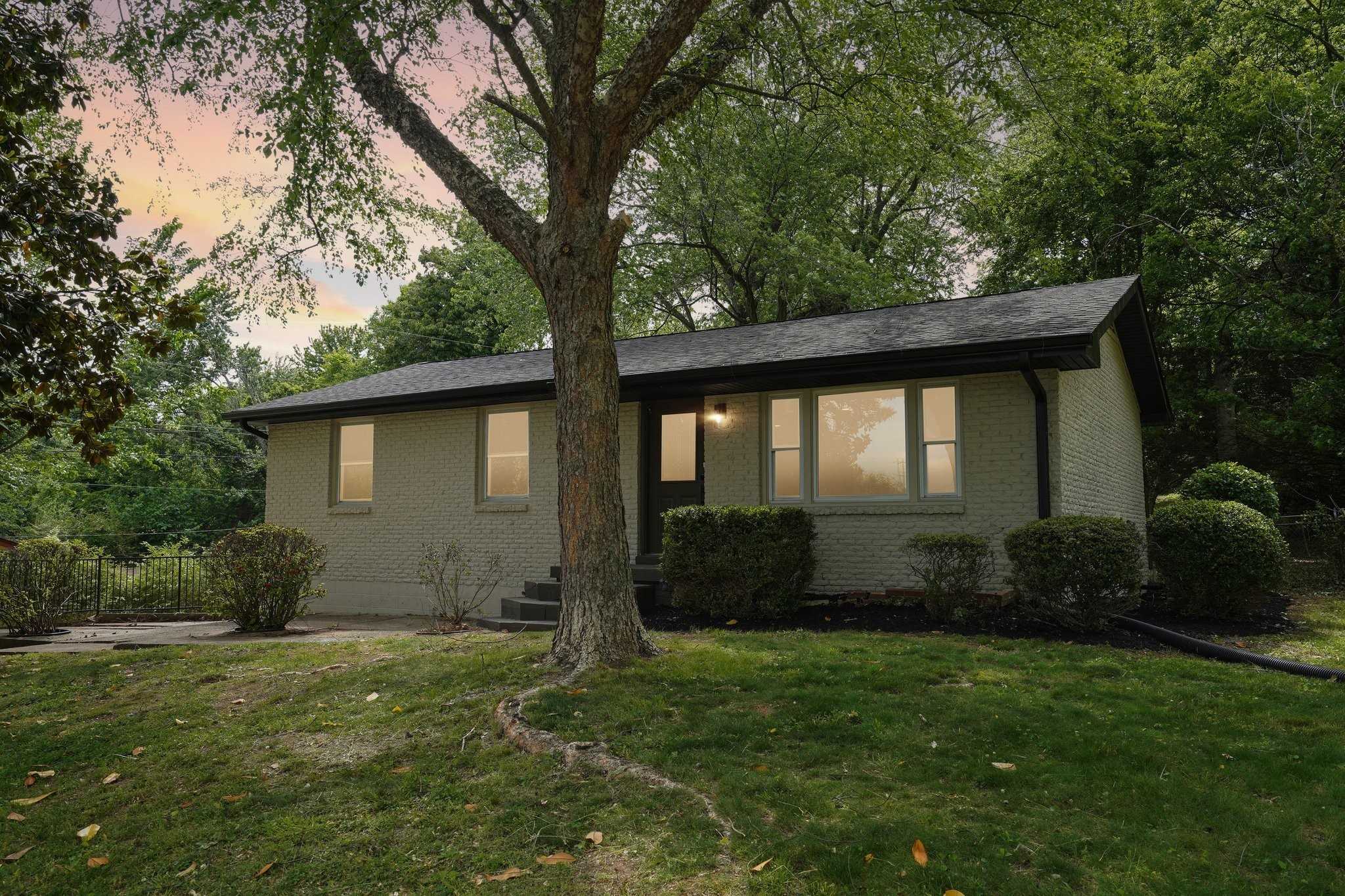 504 Kenney Dr Clarksville Tennessee United States, for Sale, residential, Rebekah  Sprabary, Sweet Home Realty & Property Management