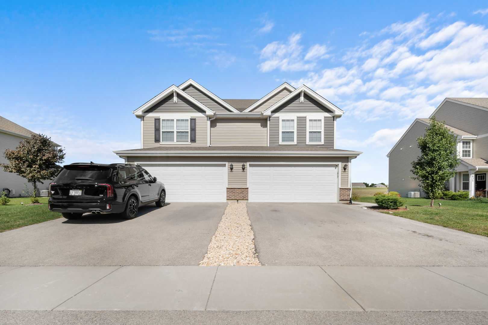 7633 Stonecrop Lane Joliet Illinois United States, for Sale, residential,  , Alpha 7 Realty