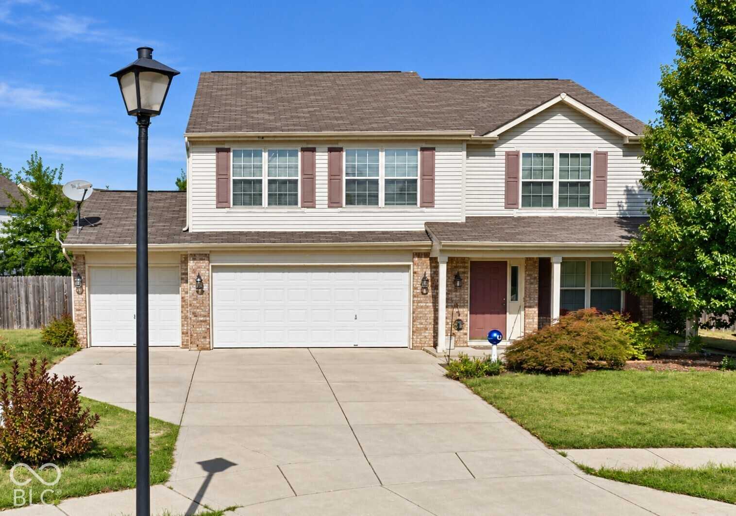 14445 Worthington Boulevard Fishers Indiana United States, for Sale, residential, Amir Chaudhary, Kingsway Real Estate Brokerage