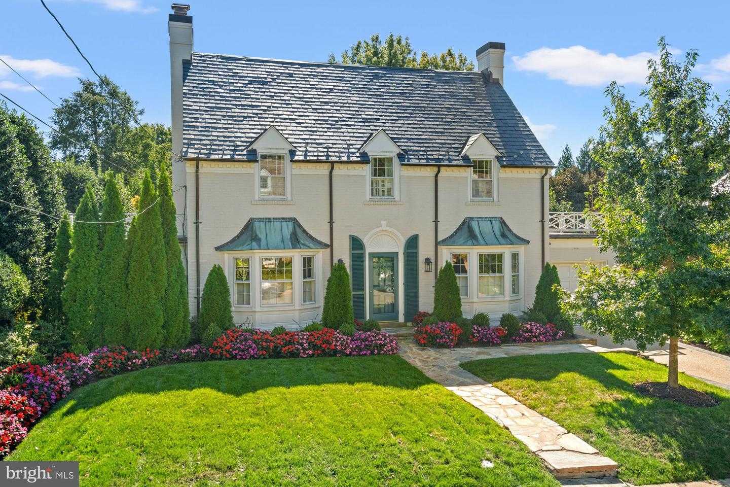 2109 FORESTHILL ROAD Alexandria Virginia United States, for Sale, residential,  , The Holly Group