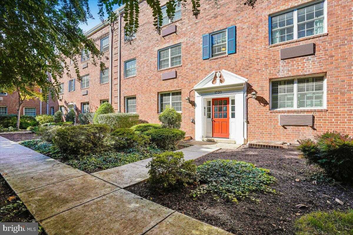 1730 W ABINGDON DRIVE APT T-2 Alexandria Virginia United States, for Sale, residential,  , The Holly Group