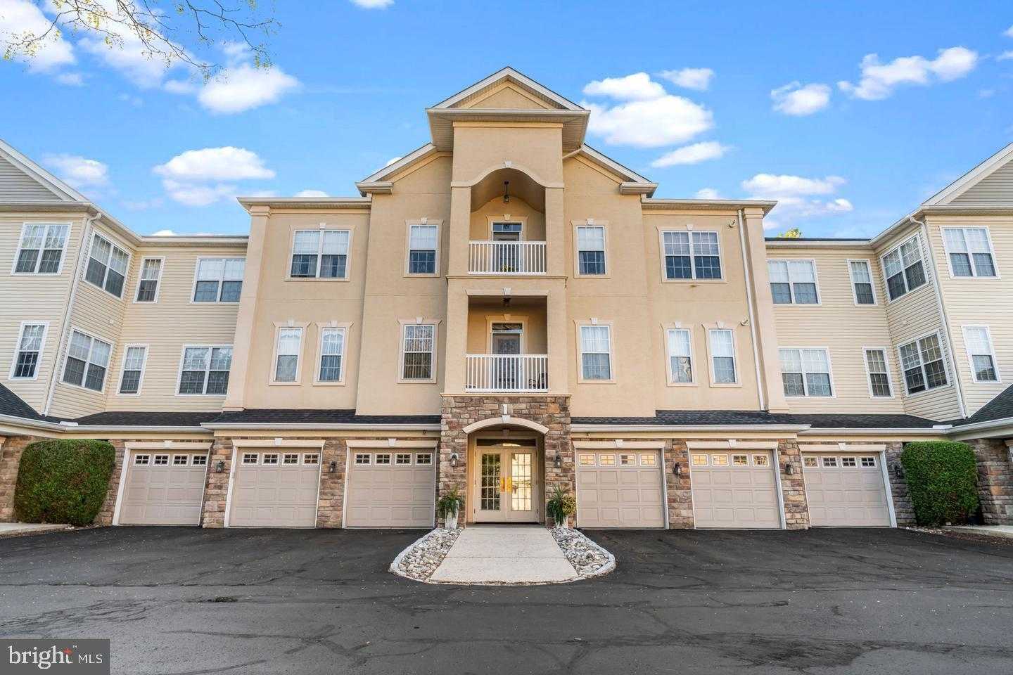 1 FALCON DRIVE APT 206 Holland Pennsylvania United States, for Sale, residential,  , Market Force Realty