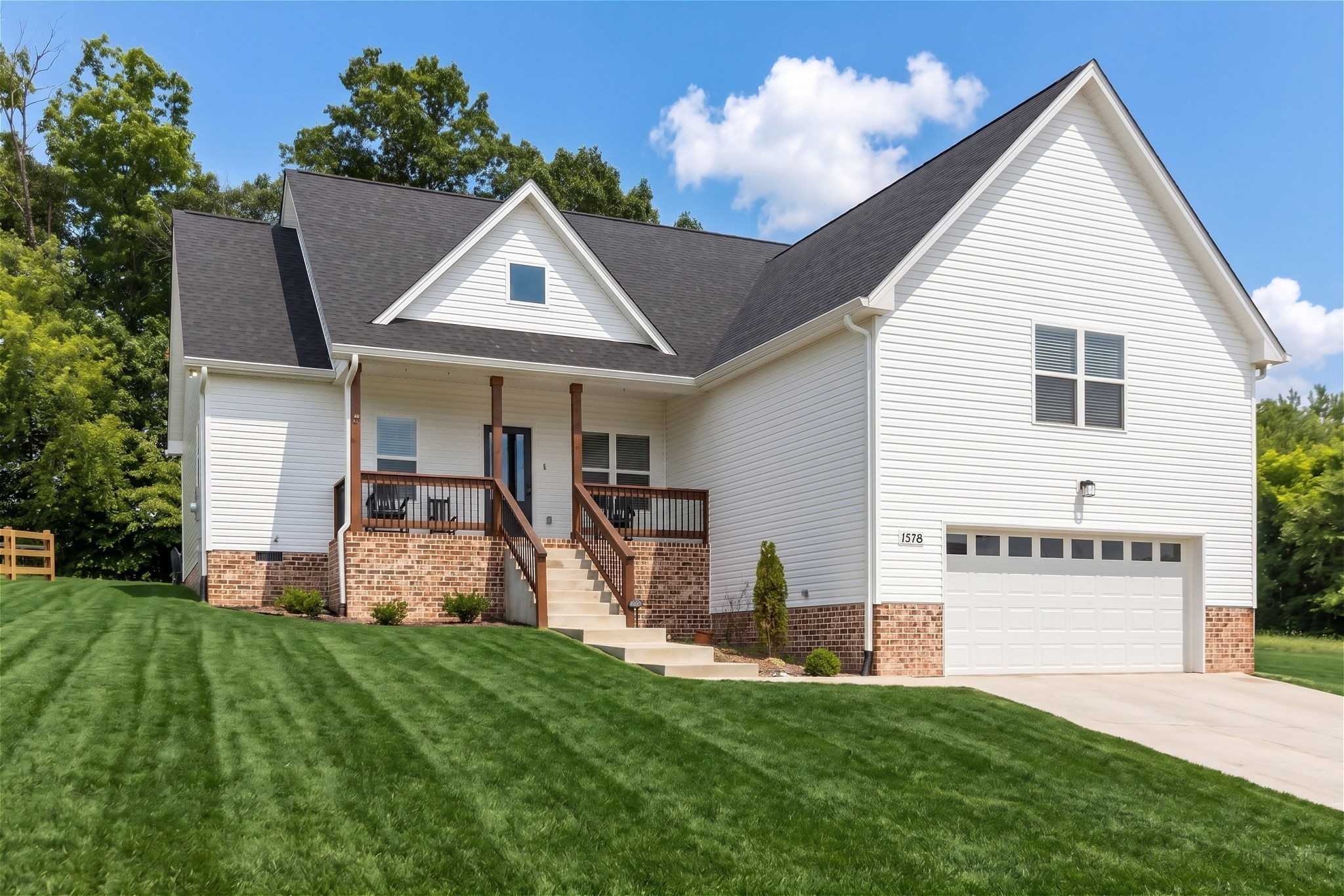 1578 Angus Way Greenbrier Tennessee United States, for Sale, residential, Demo Agent, InCom Real Estate - New Demo Office