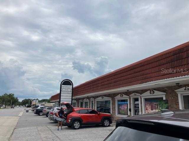 4233 W EL PRADO BOULEVARD Tampa Florida United States, for Lease, commercial, Sunny Sidhu, RE/MAX Premier Group