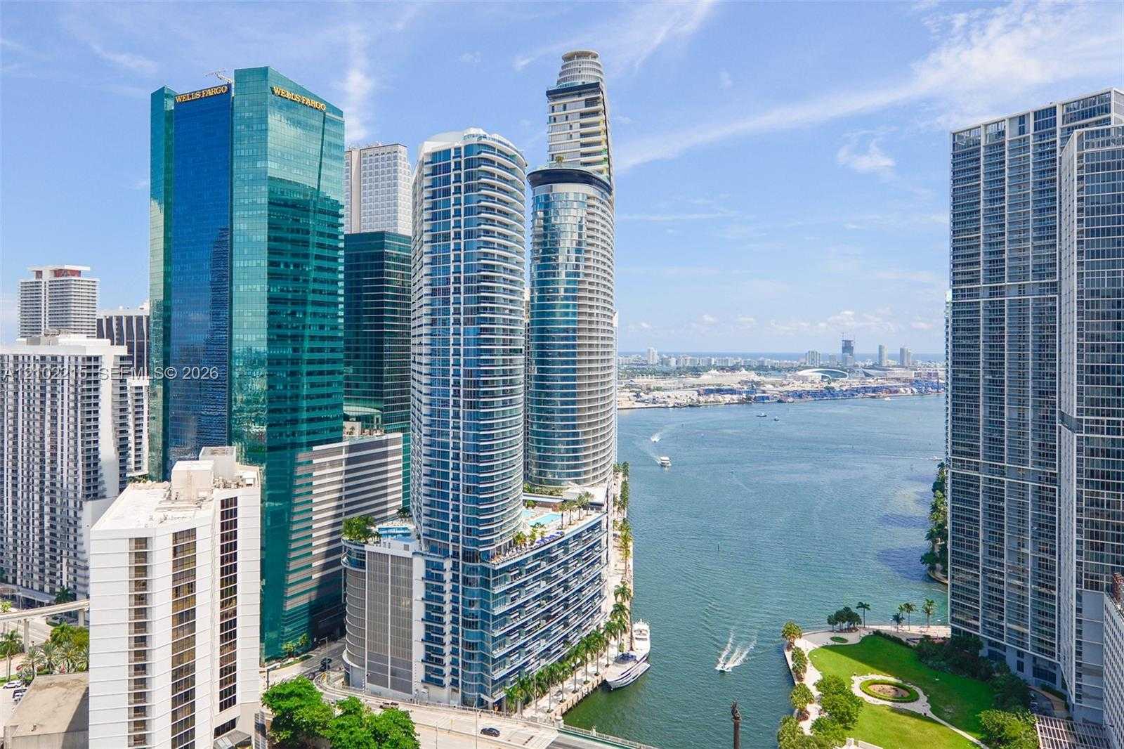 200 Biscayne Boulevard Way  APT 3905 Miami Florida United States, for Sale, residential,  , INCOM OFFICE EXAMPLE