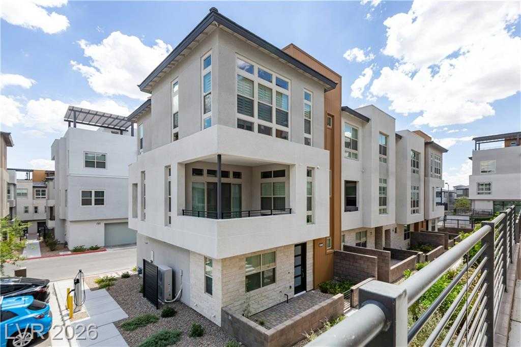 647 Spotted Falcon Street Las Vegas Nevada United States, for Rent, residential,  , Realty 220
