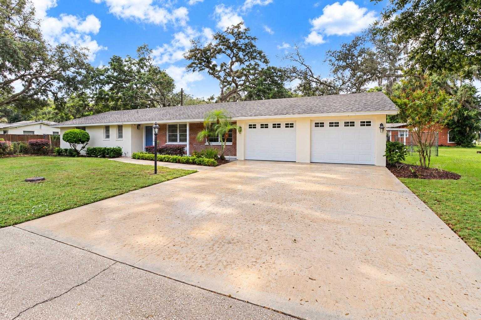 12108 N 53RD STREET Temple Terrace Florida United States, for Sale, residential,  , The Mount Dora Group 