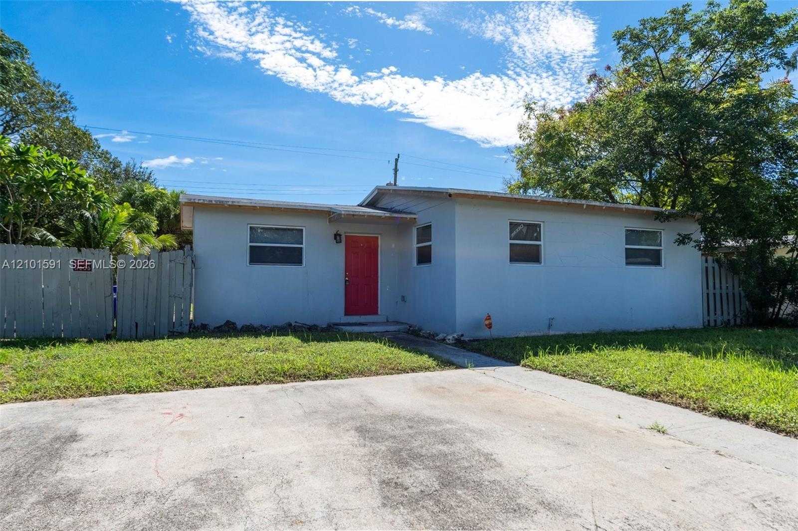 2340 NE 3rd Ave Pompano Beach Florida United States, for Rent, residential,  , D'Lux Real Estate Services, LLC