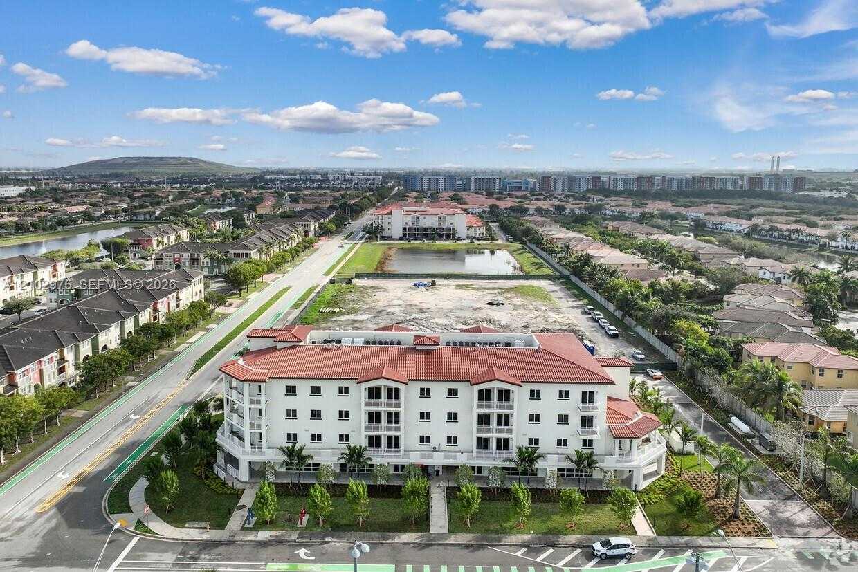 11150 NW 82nd St  APT 408 Doral Florida United States, for Rent, residential, Roberto Villasmil, Interinvestments Realty, Inc.